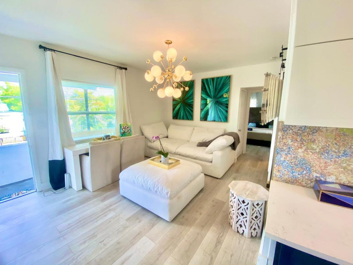 3 Seasons At The Carrington 3 Separate 2 Bedroom 1 Bathroom And A 3 Bedroom 2 Bathroom Miami