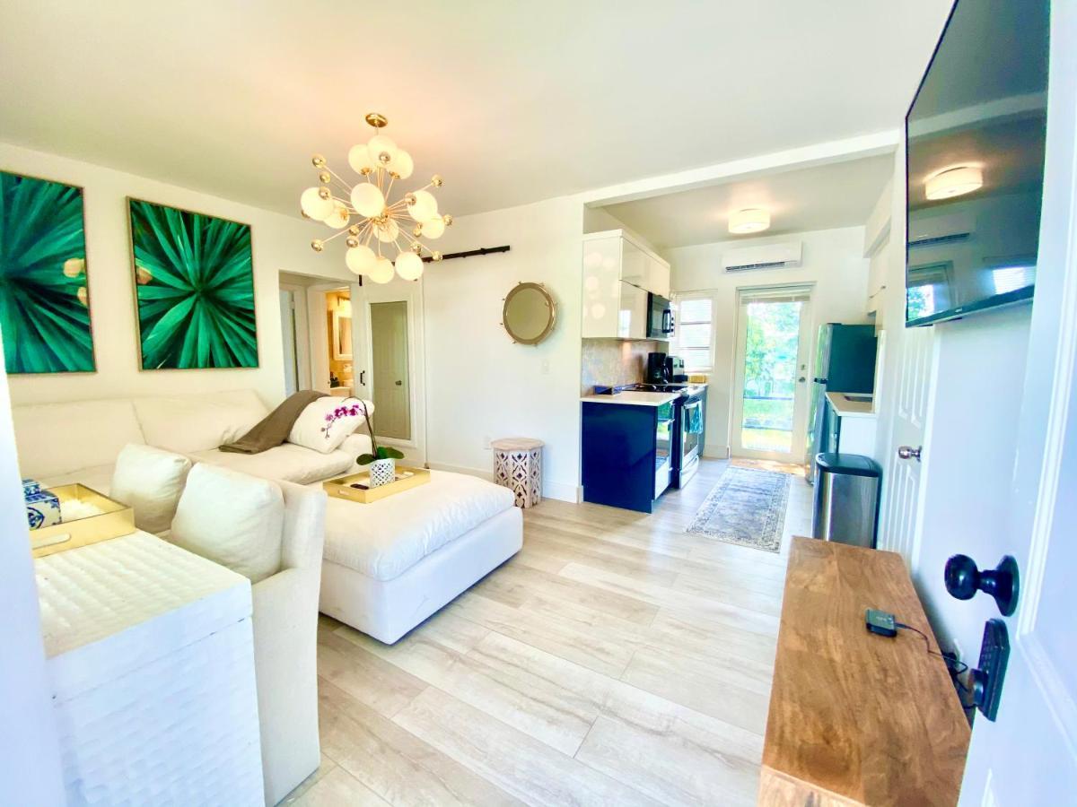 Appartamento 3 Seasons At The Carrington 3 Separate 2 Bedroom 1 Bathroom And A 3 Bedroom 2 Bathroom Miami