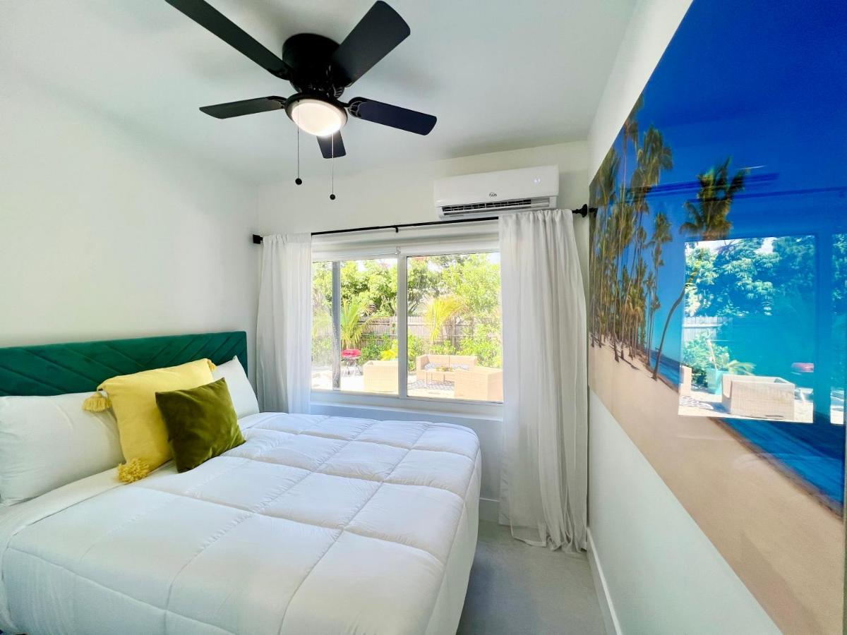 3 Seasons At The Carrington 3 Separate 2 Bedroom 1 Bathroom And A 3 Bedroom 2 Bathroom Miami