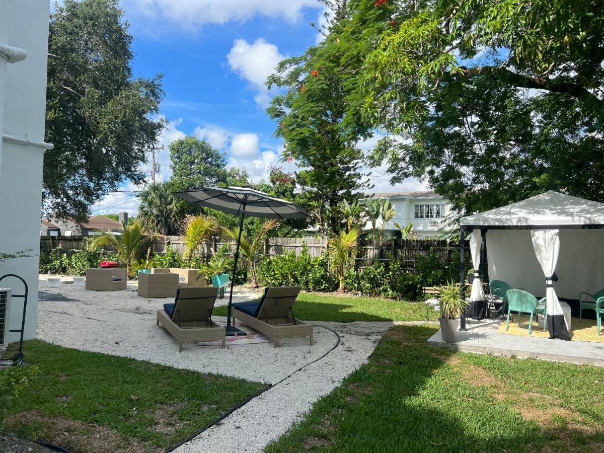 3 Seasons At The Carrington 3 Separate 2 Bedroom 1 Bathroom And A 3 Bedroom 2 Bathroom Apartment *