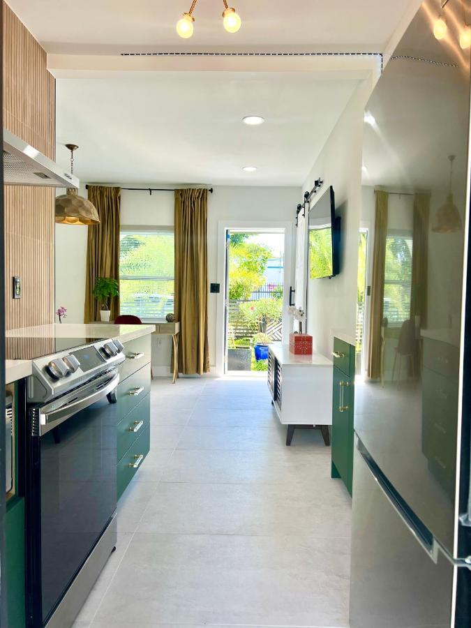 3 Seasons At The Carrington 3 Separate 2 Bedroom 1 Bathroom And A 3 Bedroom 2 Bathroom Miami