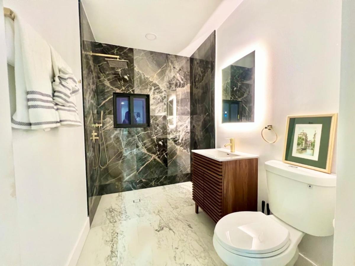 3 Seasons At The Carrington 3 Separate 2 Bedroom 1 Bathroom And A 3 Bedroom 2 Bathroom *